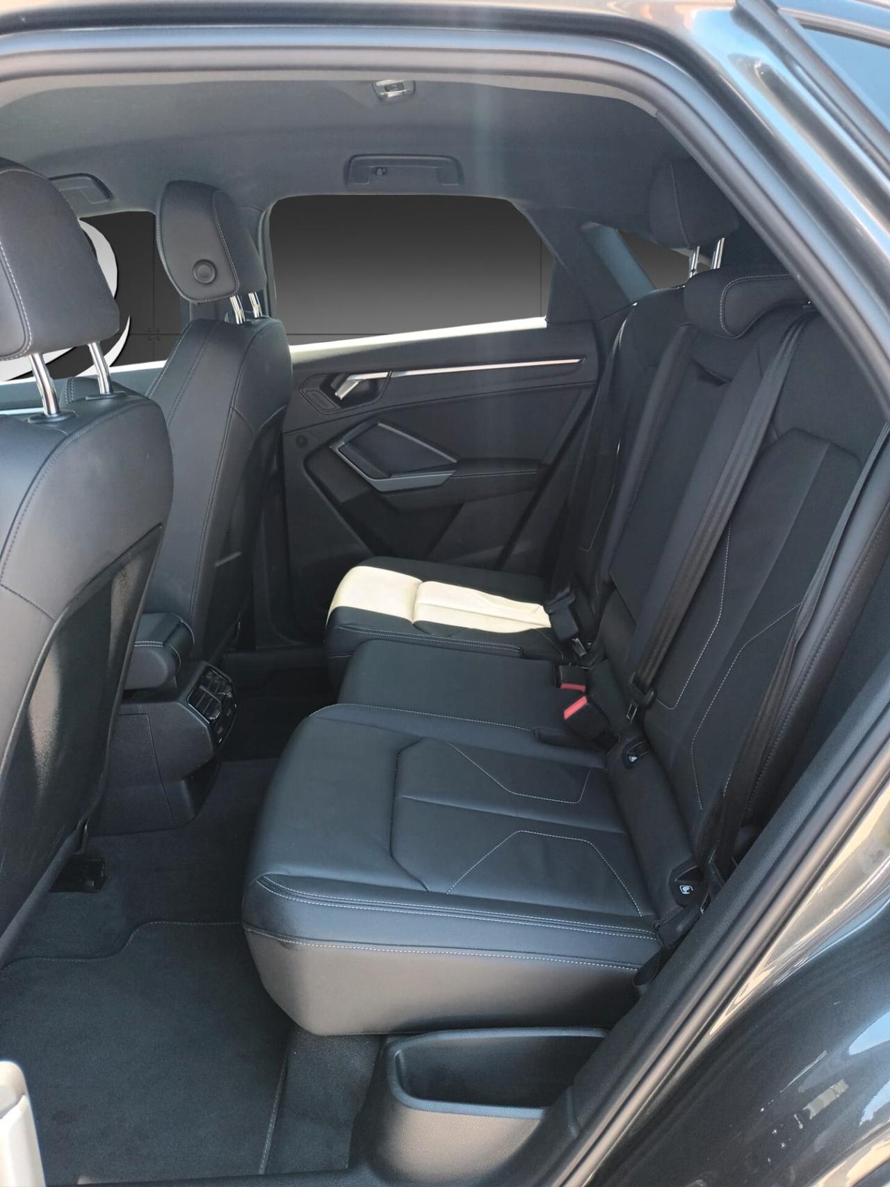 Audi Q3 35 TDI SPB BLACK-LINE 150 CV S-TRONIC