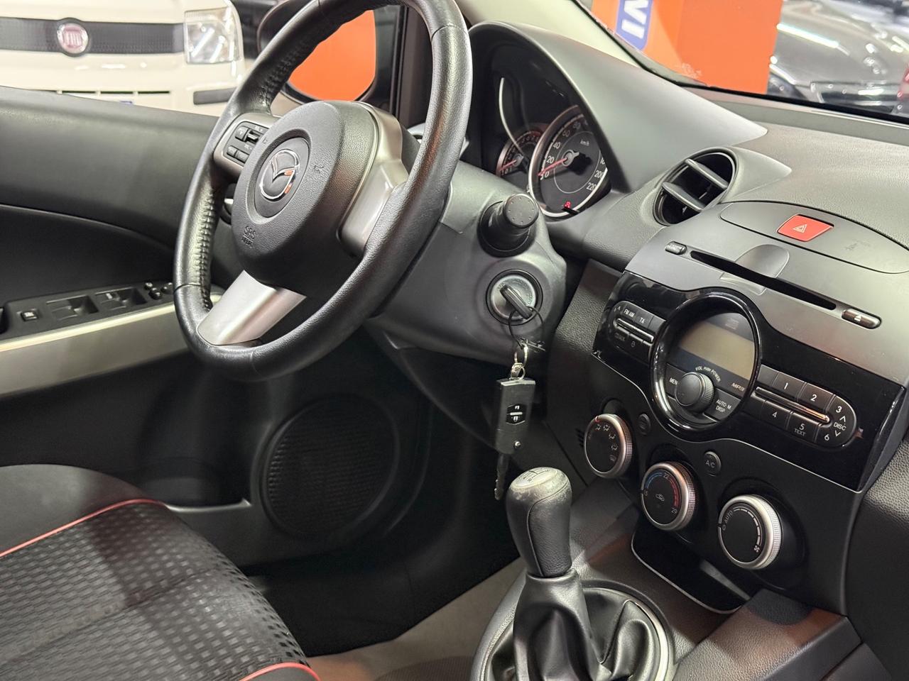 Mazda 2 Mazda2 1.3 16V 75CV 5p. Trendy