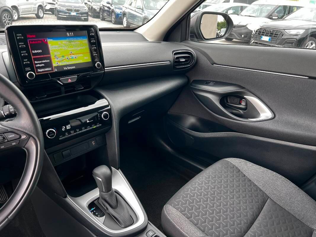 Toyota Yaris Cross YARIS CROSS 1.5h Business fwd 116cv e-cvt