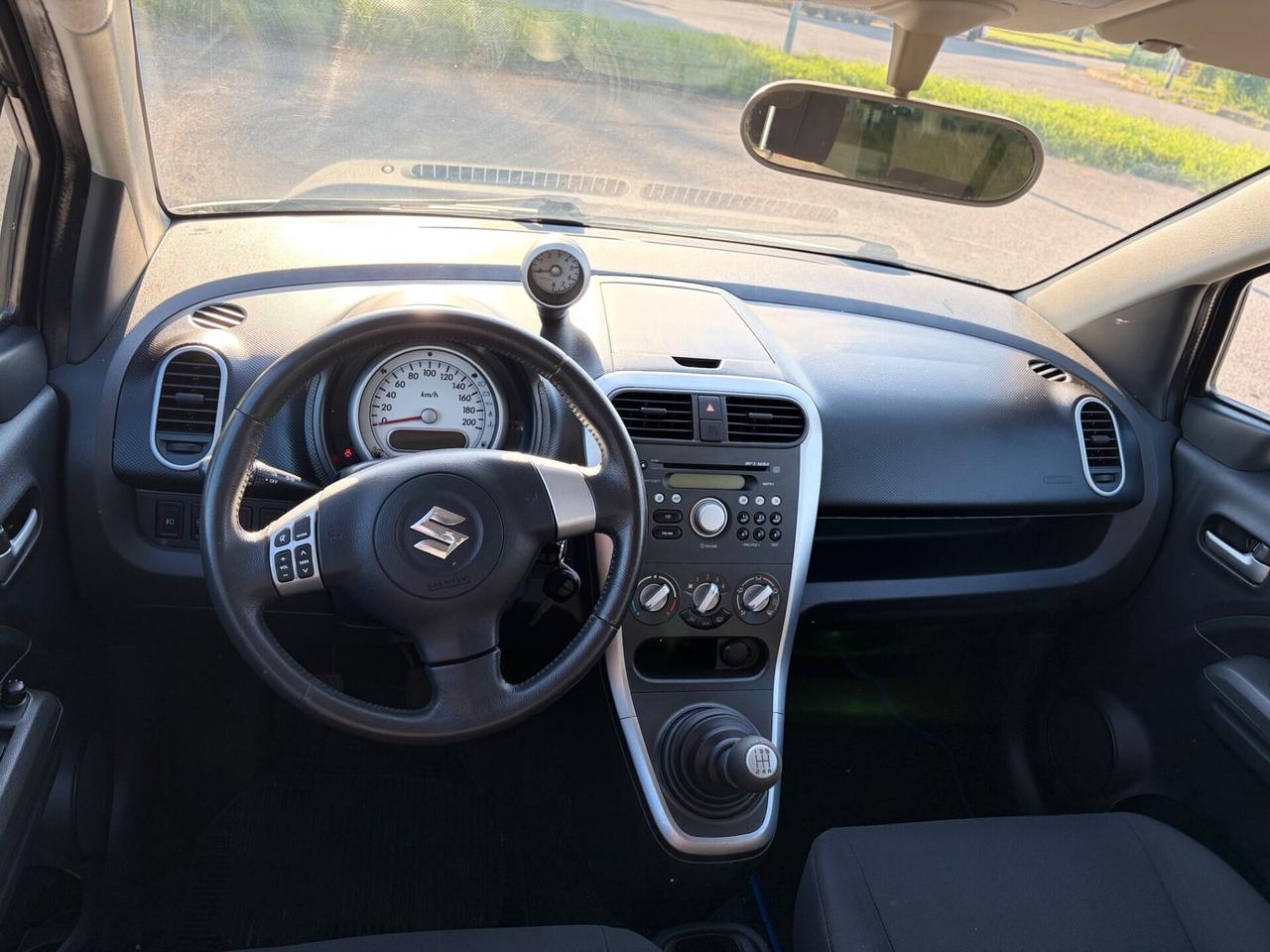 Suzuki Splash 1.0 benzina 2011