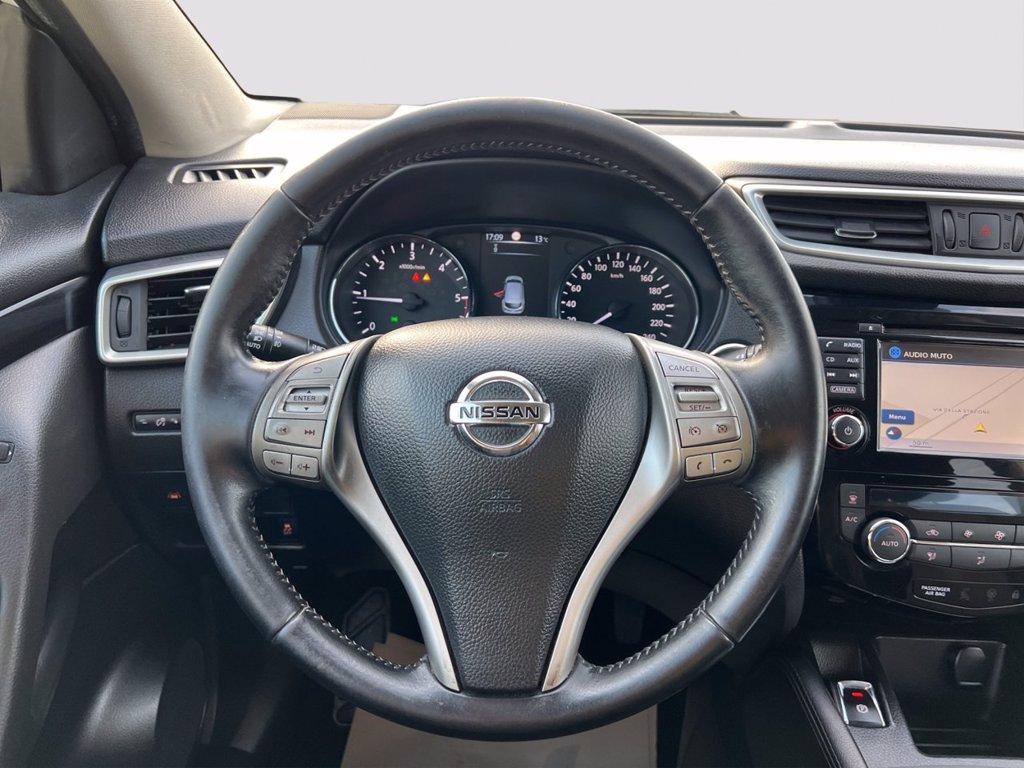 NISSAN Qashqai 1.6 dci Tekna 2wd 130cv my16 del 2017