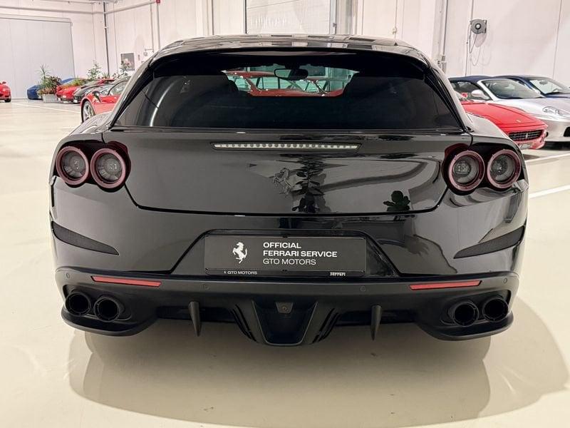 Ferrari GTC4Lusso GTC4Lusso - Sollevatore