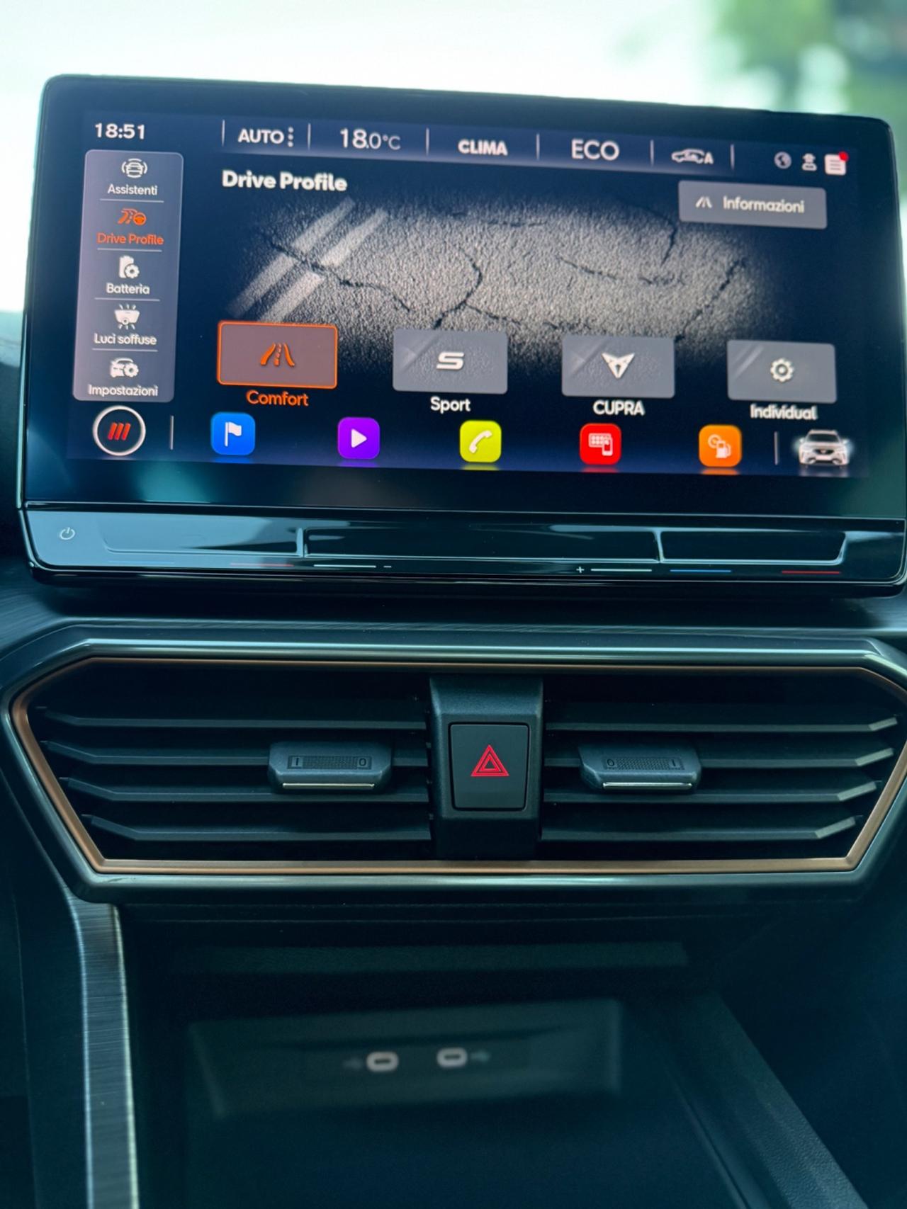 Cupra Formentor hybrid dsg LUCI SOFFUSE,TELECAMERA,VIRTUAL COCKPIT,NAVI,APPLE CARPLAY, FULL LED