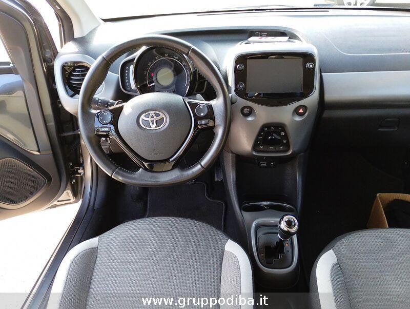 Toyota Aygo II 2018 5p 5p 1.0 x-fun m-mt 72cv