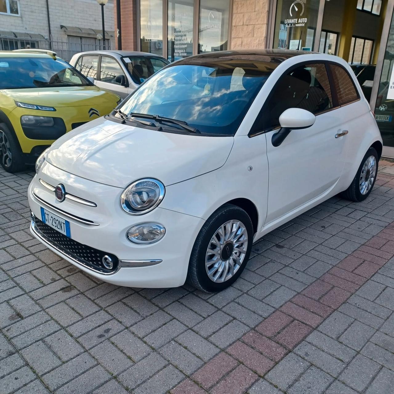 27648KM 500 1.0 HYBRID DOLCE VITA COME NUOVA