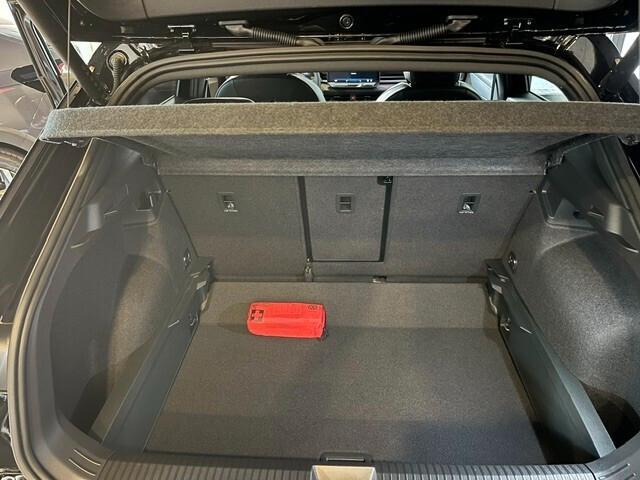 Volkswagen T-Roc 1.5 eTSI ACT 150 CV DSG R-Line
