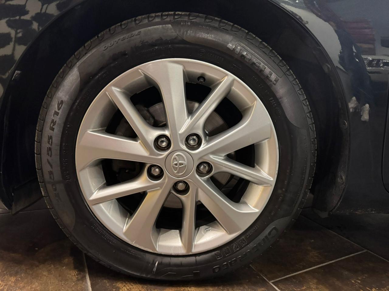 Toyota Auris Touring Sports 1.4 D-4D Lounge