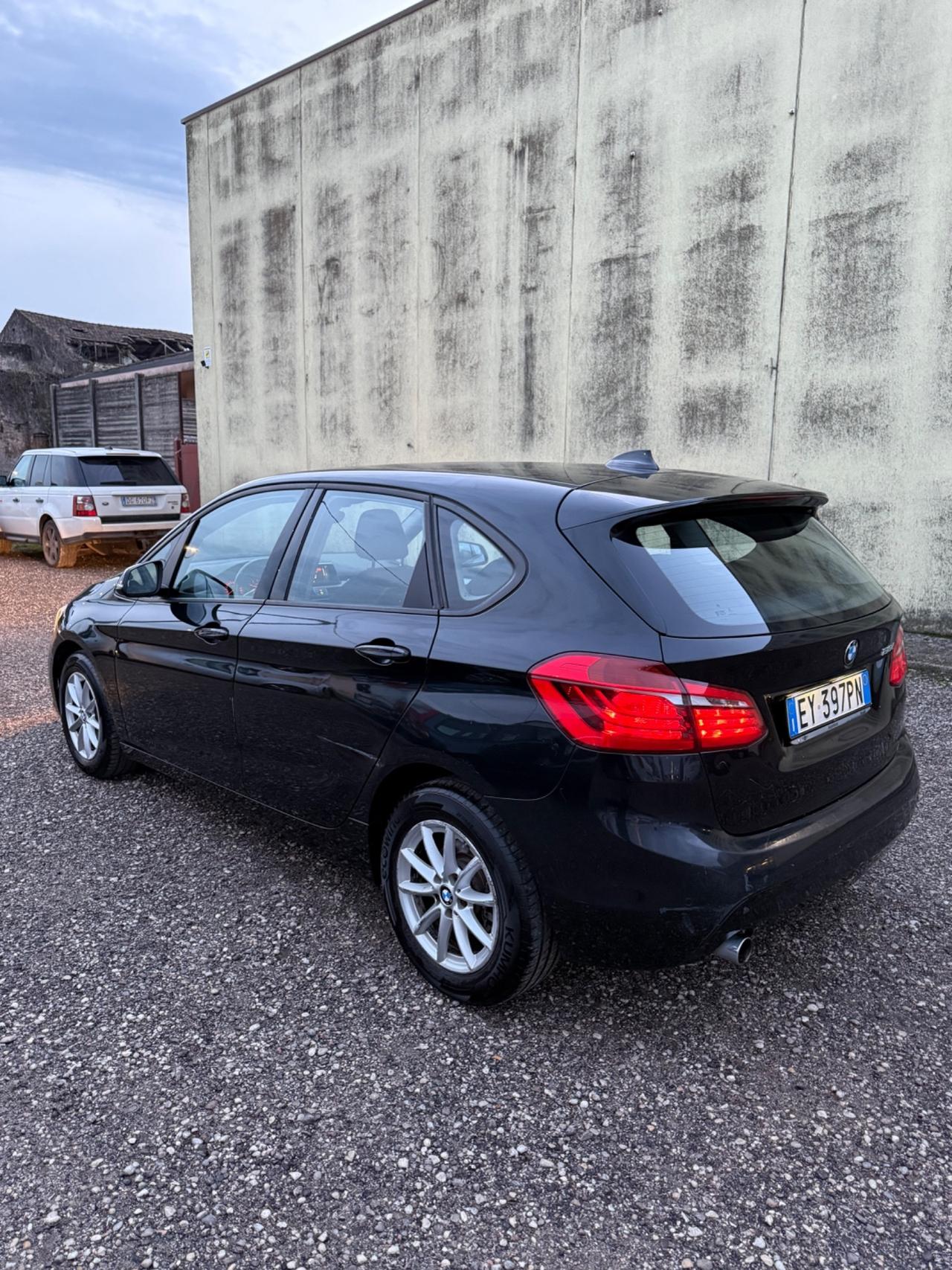 Bmw 2er Active Tourer 218d Luxury