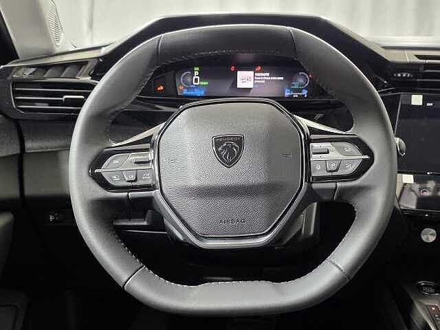 Peugeot 308 motore elettrico (54kWh) 156 CV Allure