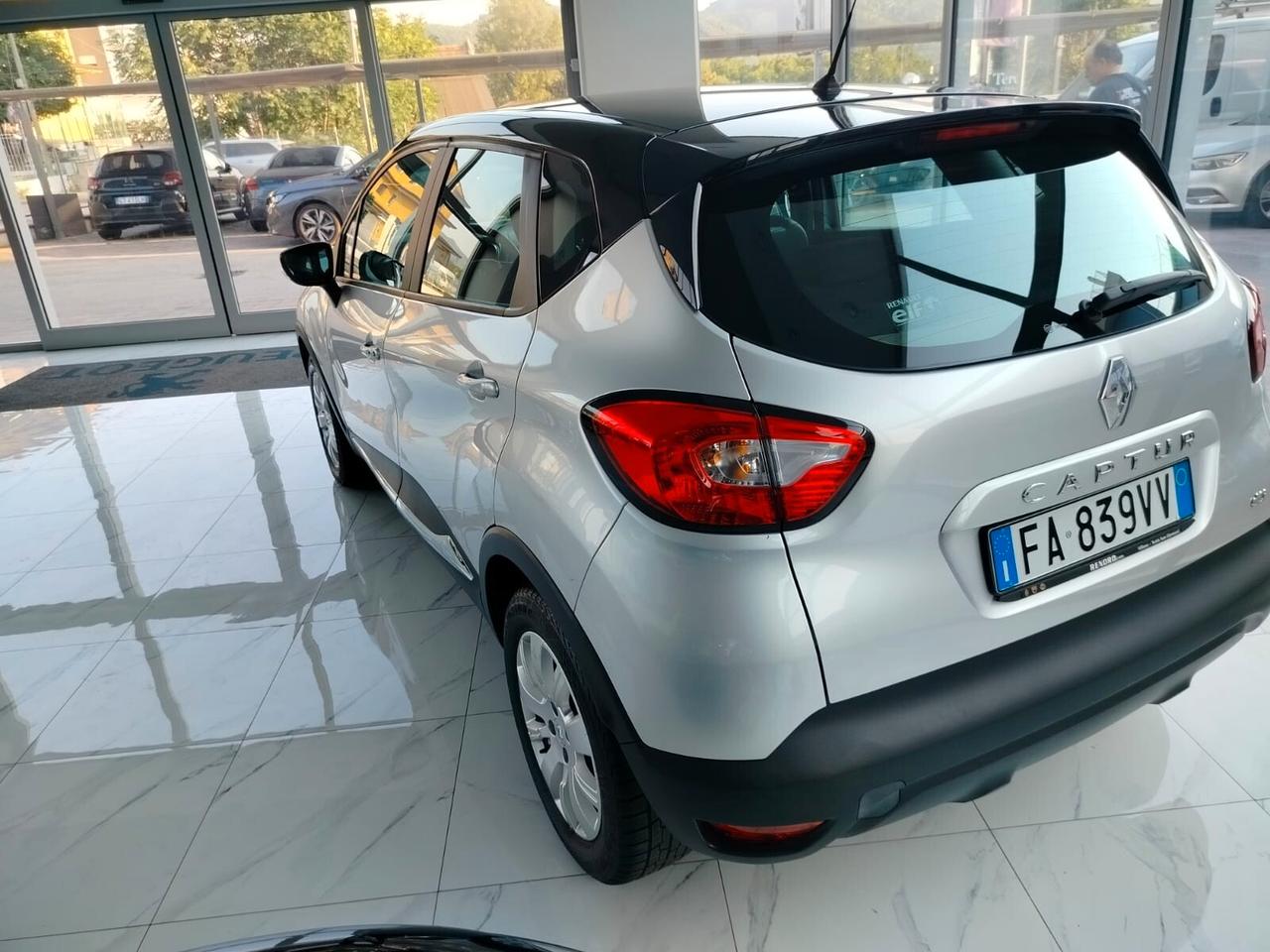Renault Captur 1.5 dCi 8V 90 CV