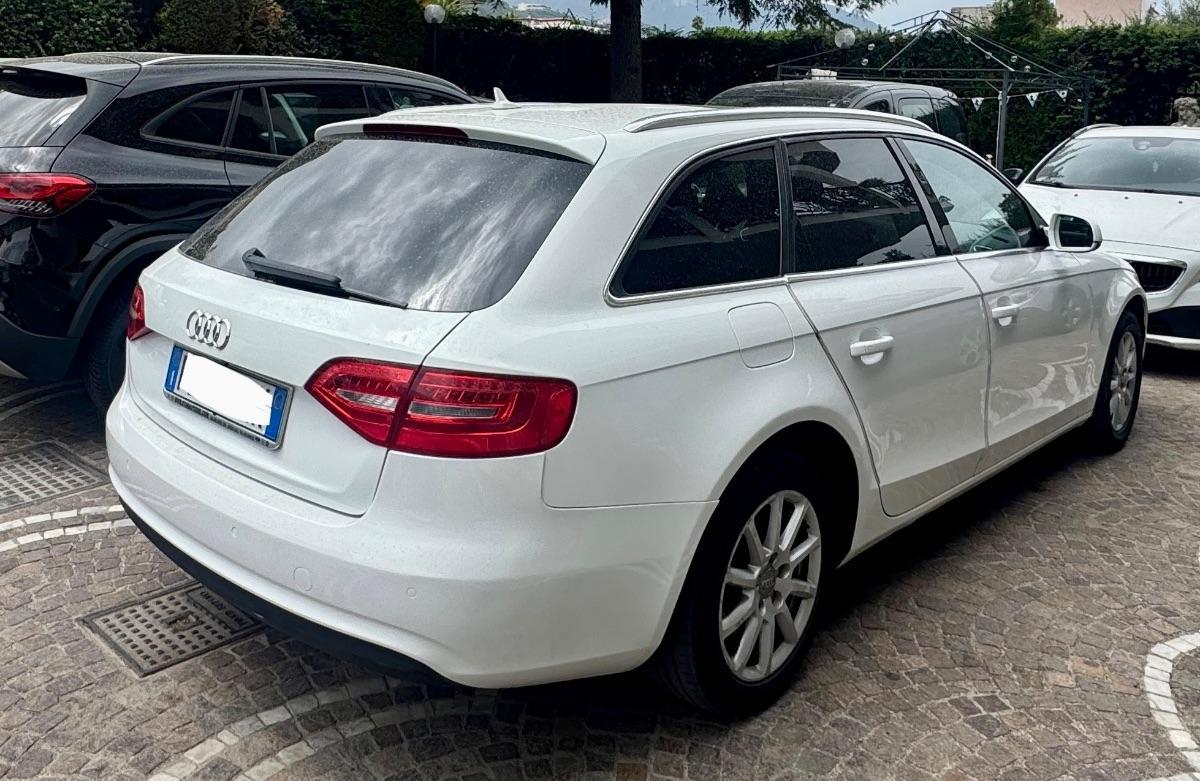 AUDI A4 Avant 2.0 TDI 150CV ultra Business