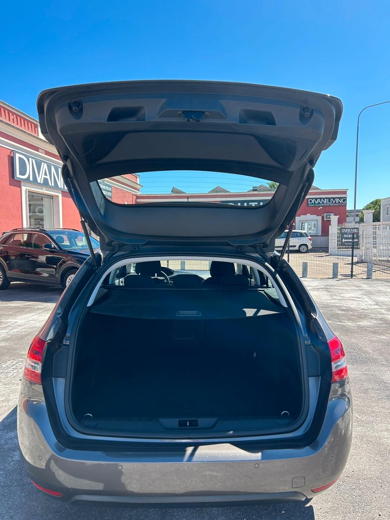 Peugeot 308 BlueHDi 120 S&S SW Business