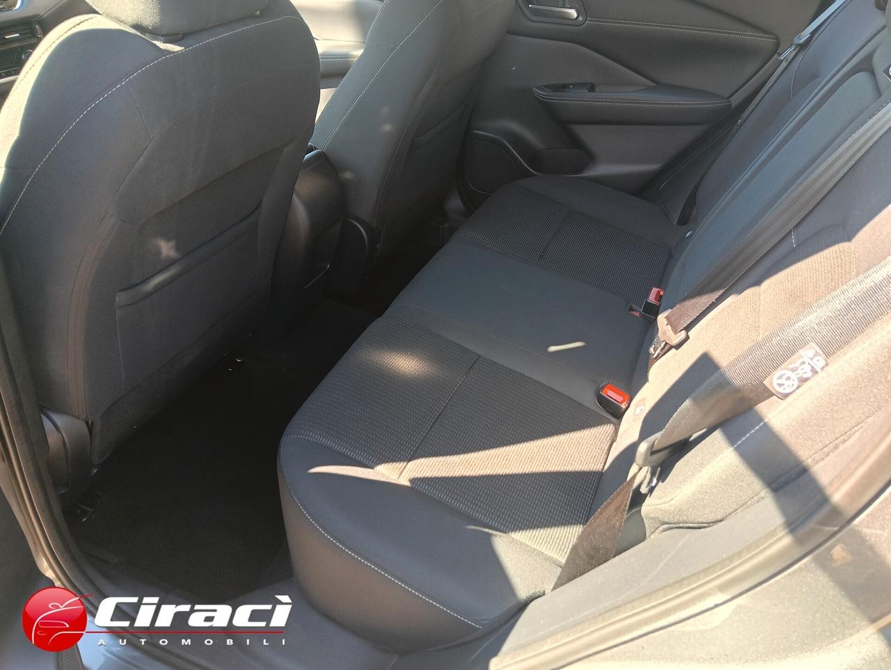 Nissan Qashqai MHEV 140 CV Business