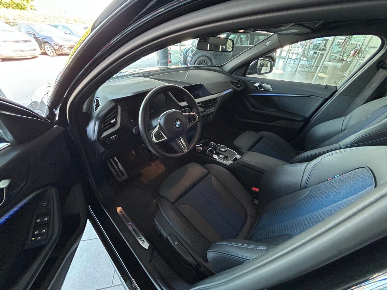 Bmw 118 118i 5p. Msport