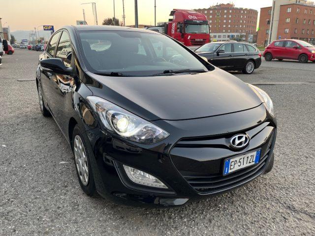 HYUNDAI i30 1.6 CRDi AUTOMATICA