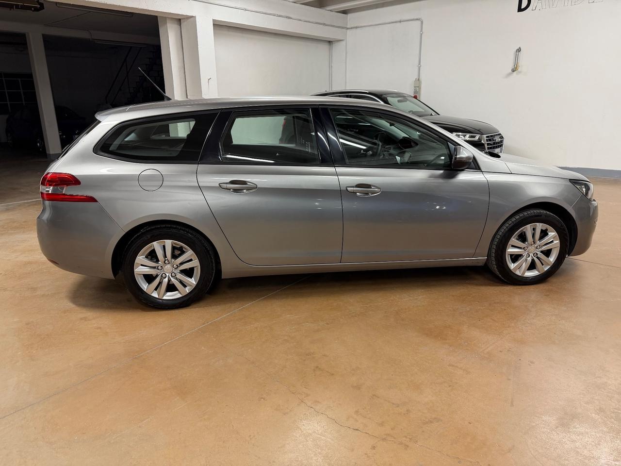 Peugeot 308 BlueHDi 120 S&S SW Business