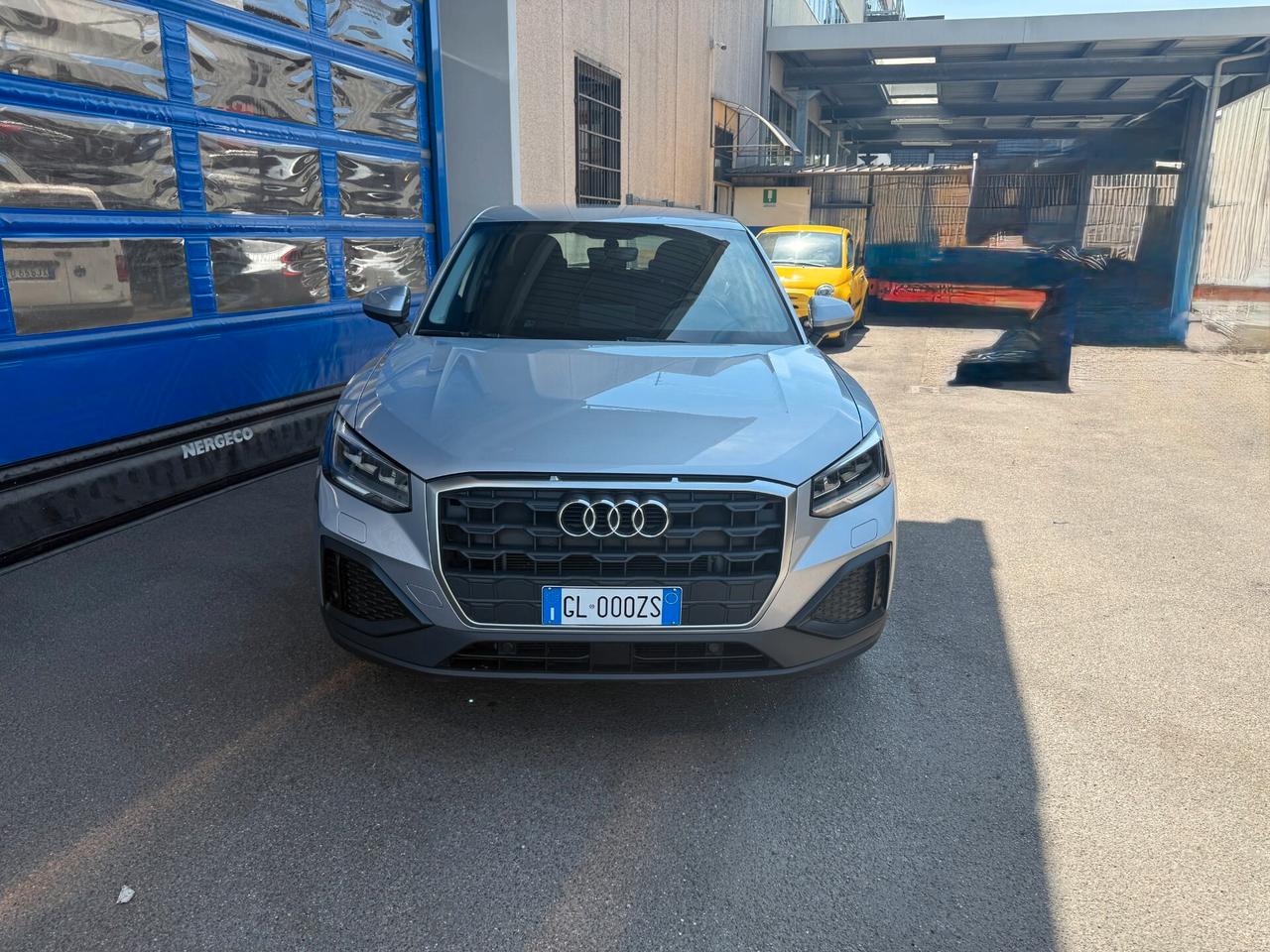 Audi Q2 30 TDI Business