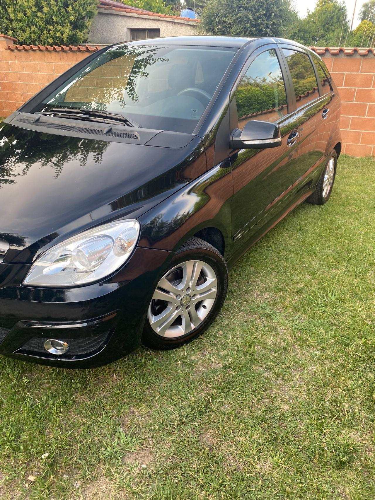 Mercedes-benz B 180 CDI Executive UNIPROPRIETARIO