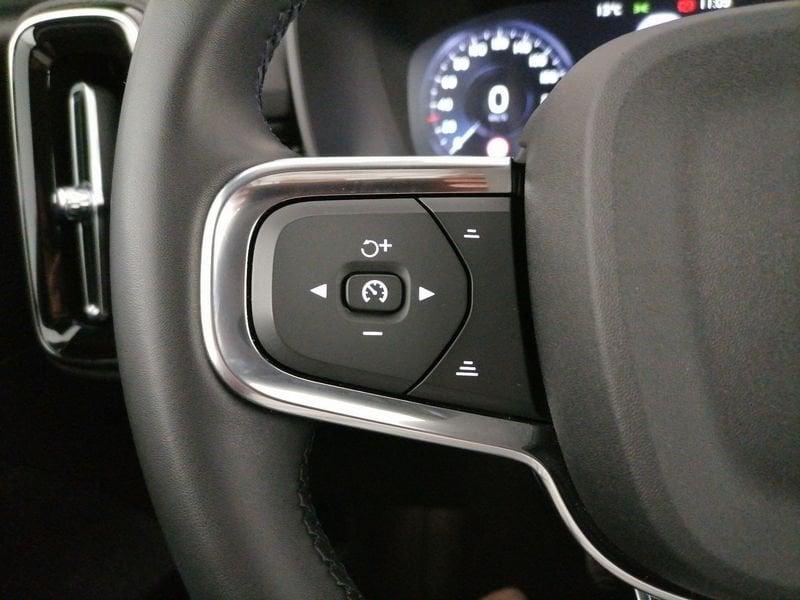 Volvo XC40 1.5 t4 phev R-design auto my21