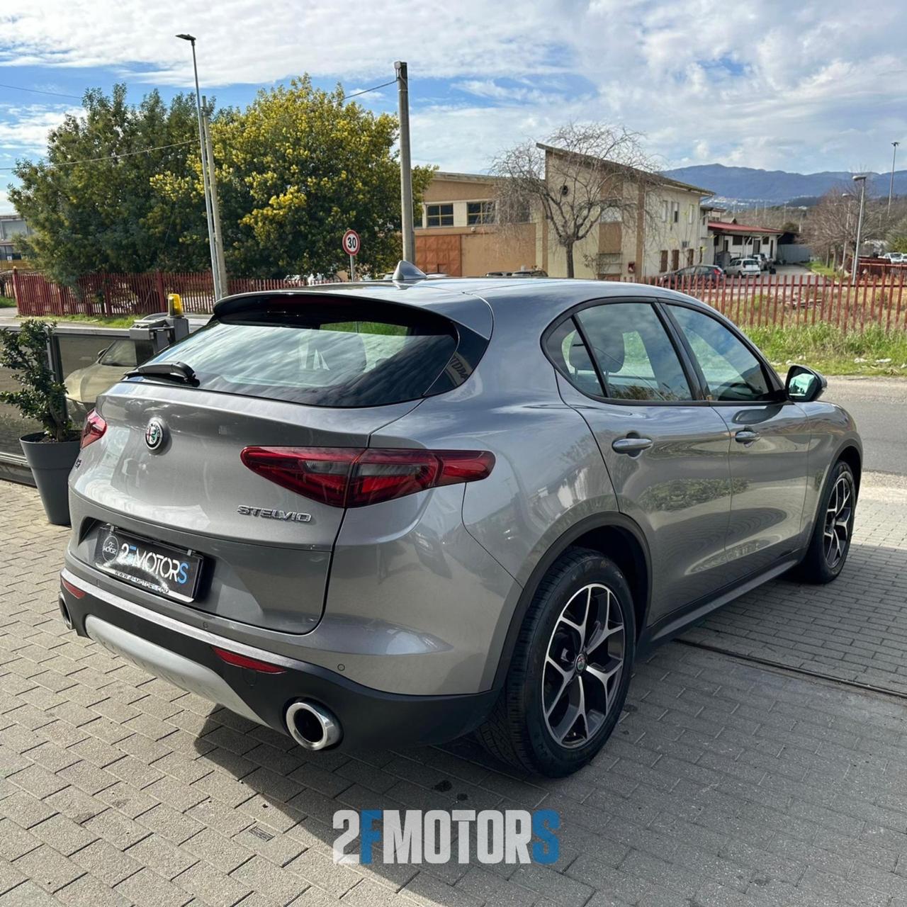 Alfa Romeo Stelvio 2.2 t Executive Q4 180cv auto