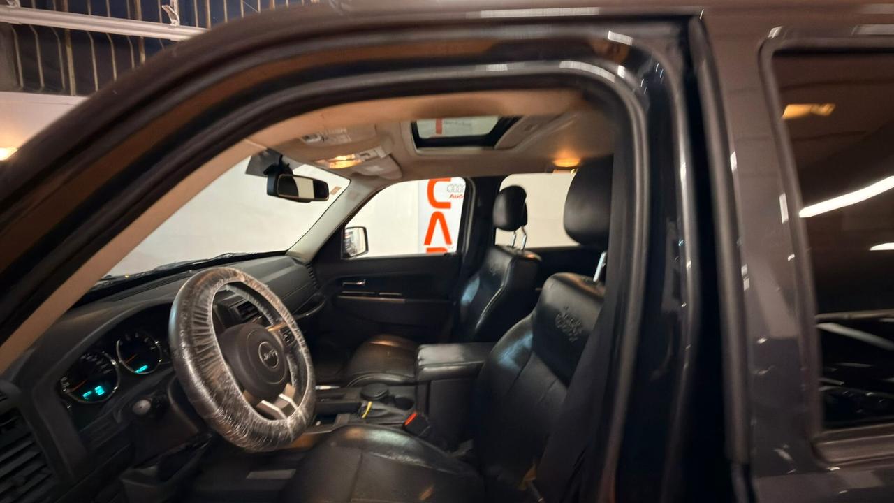 Jeep Cherokee 2.8 CRD DPF Limited