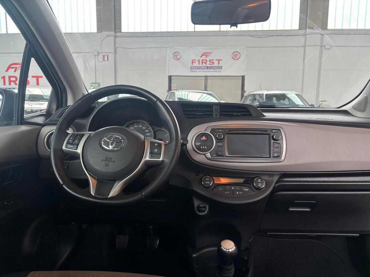 Toyota Yaris 1.0 3 porte Active