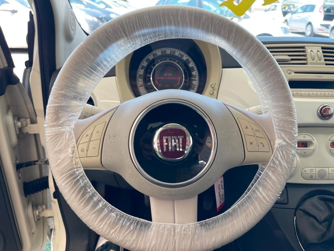 FIAT 500 LOUNGE 1.2 BENZINA 70CV