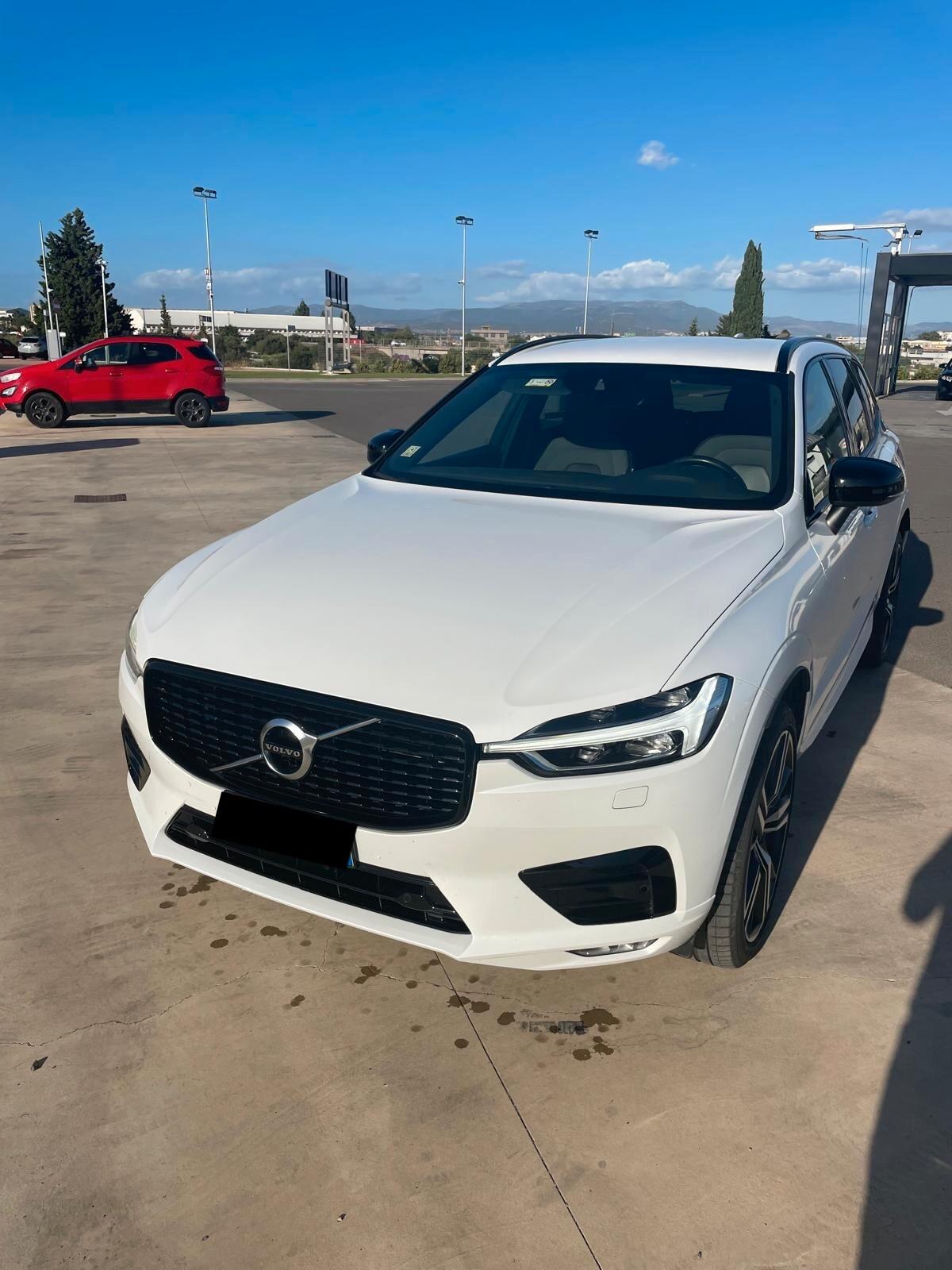 Volvo XC 60 XC60 B4 (d) AWD Geartronic R-design