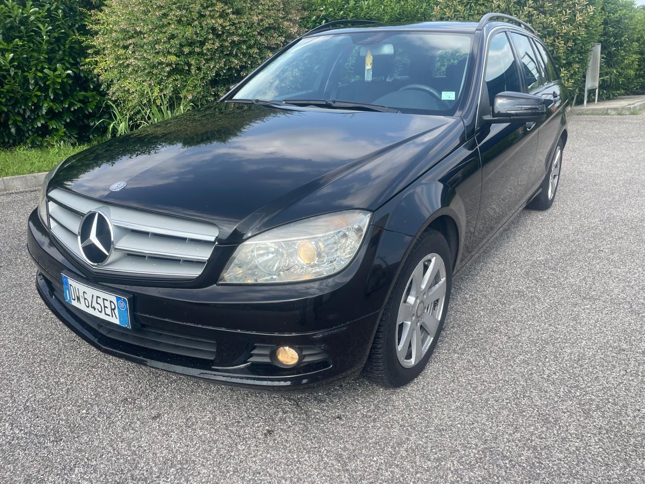 Mercedes-benz C 220 CDI AMG 2009 pronta uso