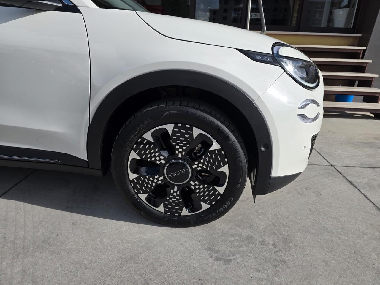Fiat 600 Hybrid 100 CV DCT MHEV La Prima