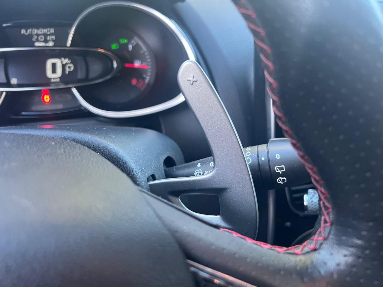 Renault Clio RS TCe 200 CV #8946