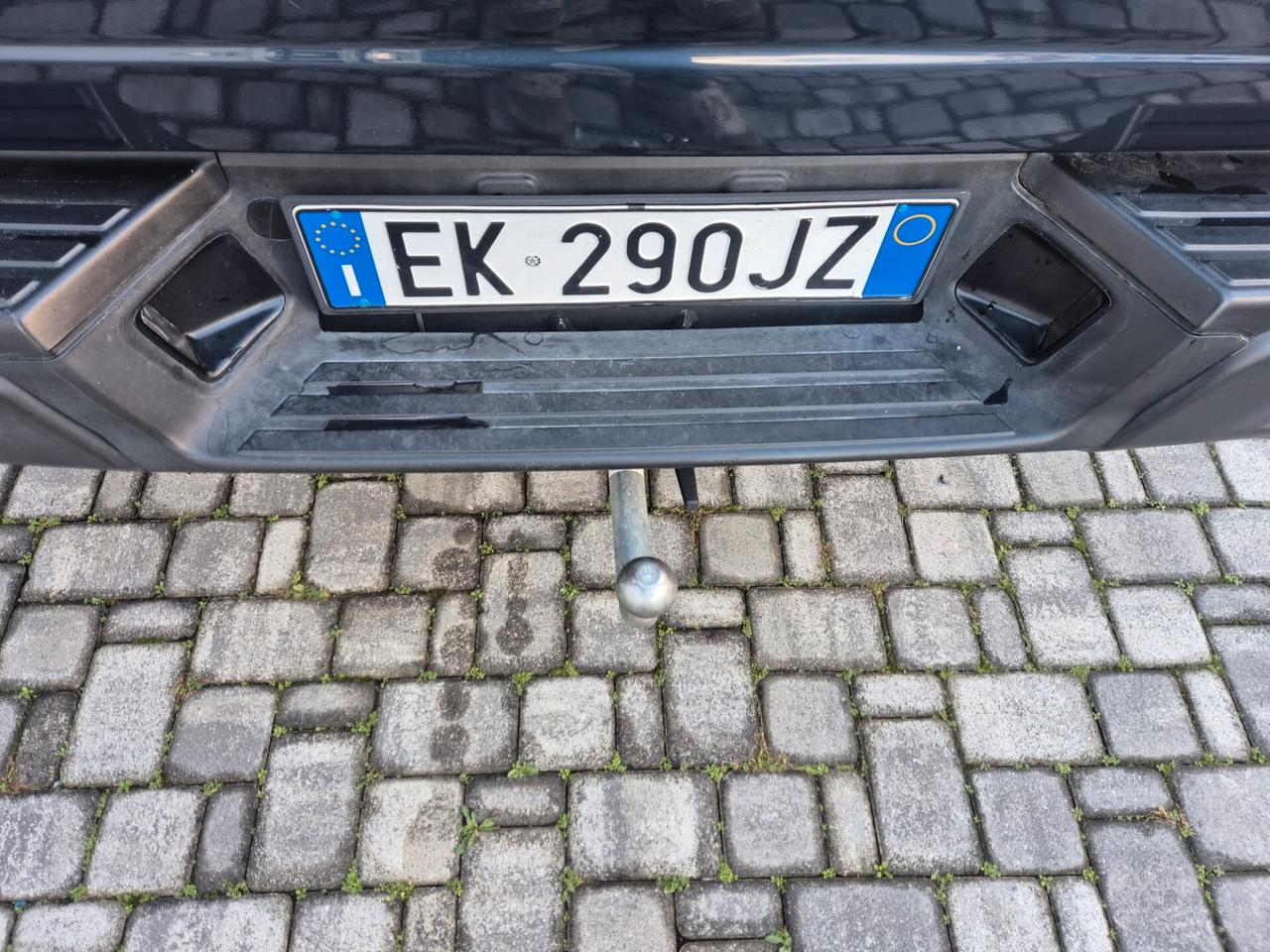 Isuzu D-Max 3.0 TD 4WD LS 5 posti - cambio automatico - gancio traino