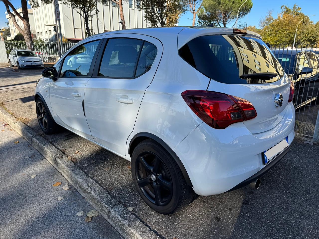 Opel Corsa 1.4 90CV GPL 5P neopaten garanzia 12 mesi
