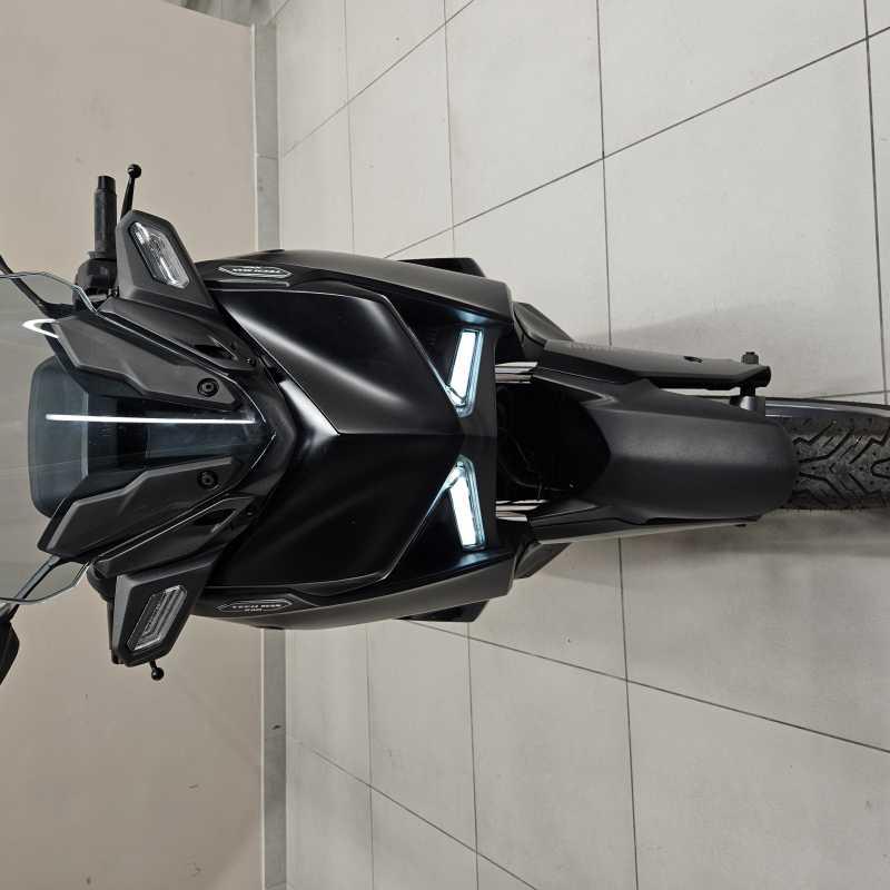 Yamaha X-Max 300 Tech Max - 2024