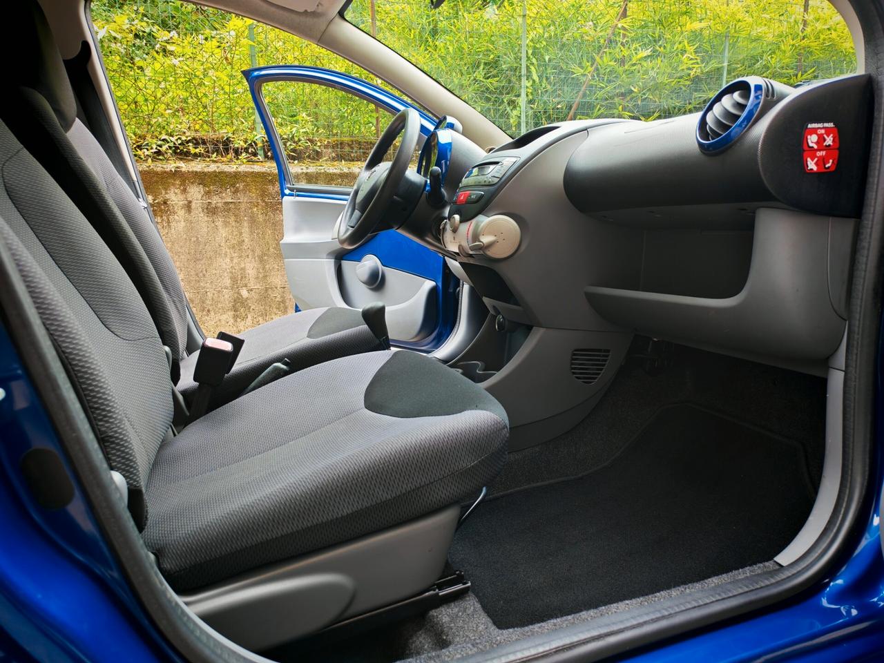Toyota Aygo 1.0 BENZINA 68cv / AUTOMATICA