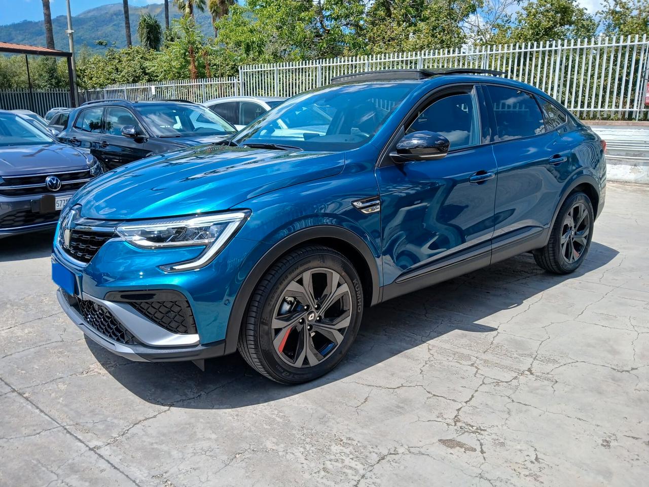 Renault Arkana Hybrid E-Tech 145 CV R.S. Line