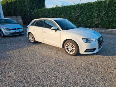 Audi A3 SPB 1.4 TFSI S tronic Ambition