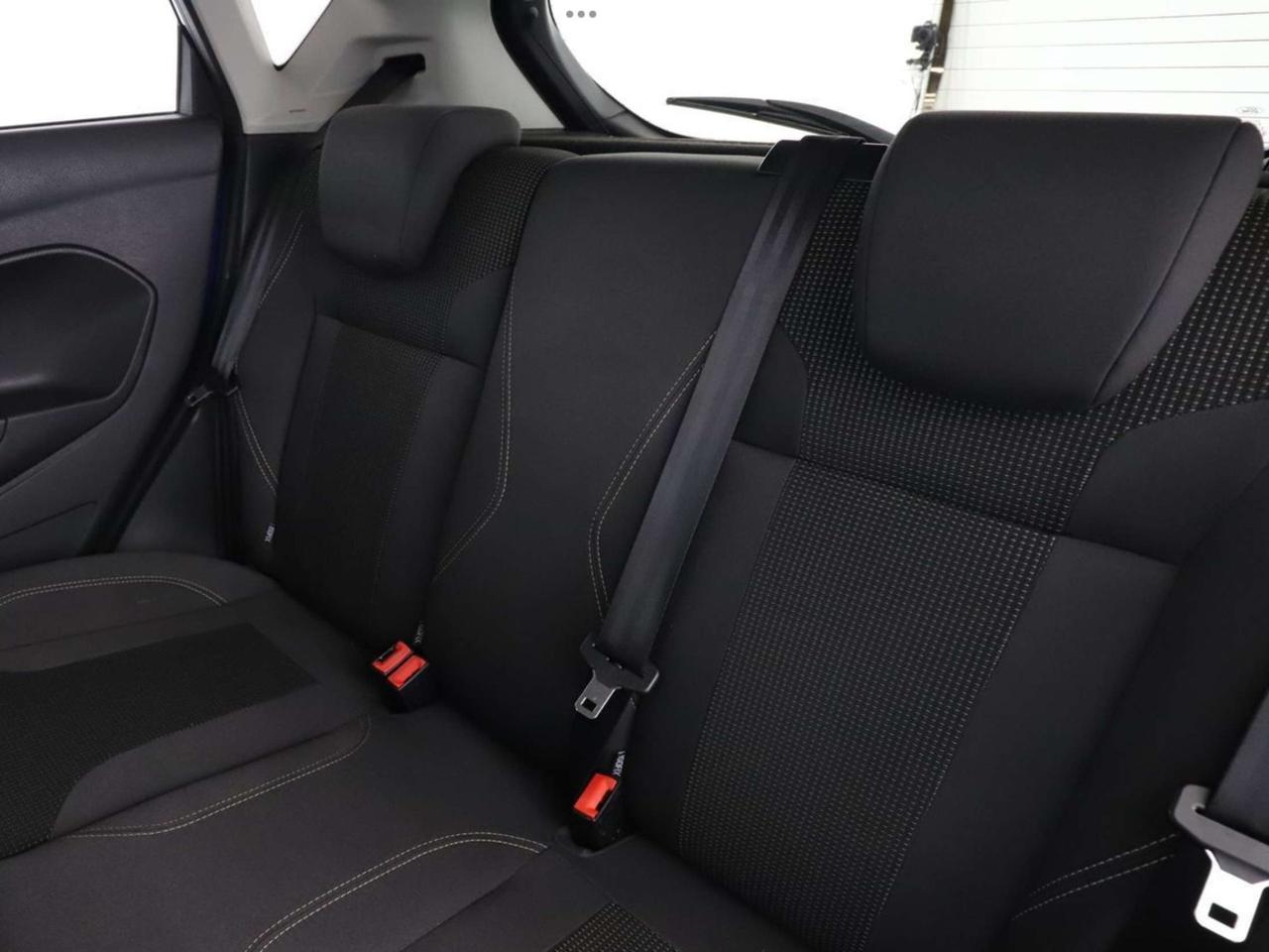 Ford Fiesta 1.1 85 CV 5 porte Titanium Ok Neopatentati Perfetta