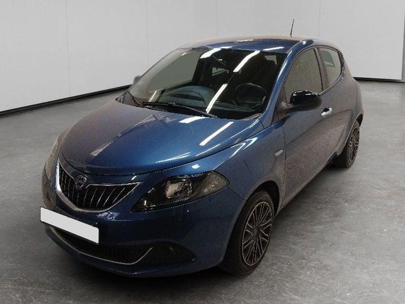 Lancia Ypsilon 1.0 firefly hybrid Gold s&s 70cv