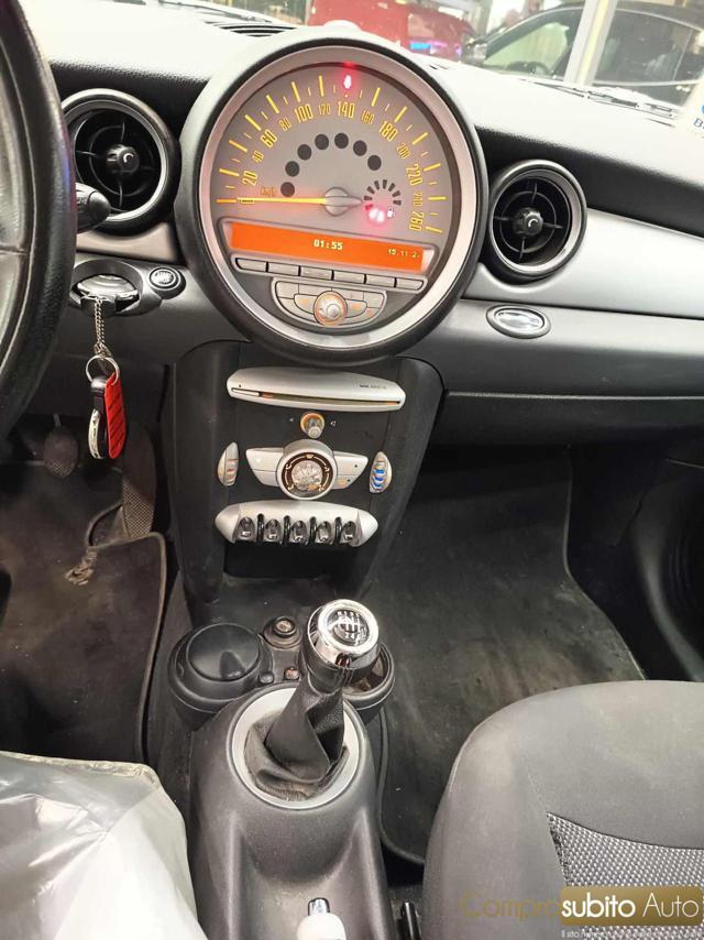 MINI Cooper D 1.6 16V Cooper D