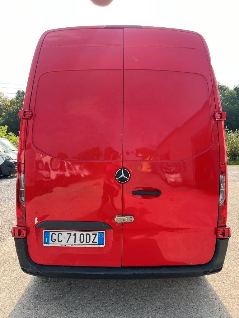 Mercedes Benz 311 Cdi Sprinter F39/33