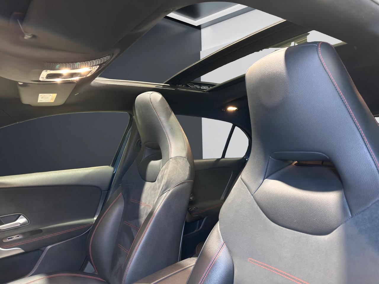 Mercedes-benz A 180 d Automatic Premium