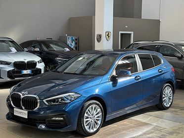 BMW 118 d Business Advantage auto - IVA - LED-17"-Carplay-Camera