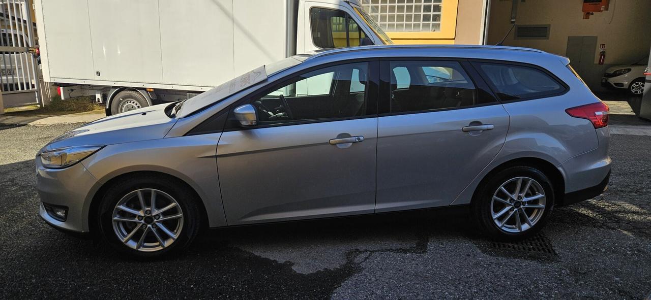 Ford Focus 1.5 TDCi 120 CV Start&Stop Powershift SW Business PRONTA CONSEGNA!