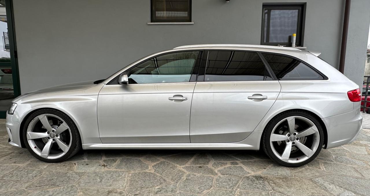Audi RS4 Avant 4.2 fsi quattro s-tronic