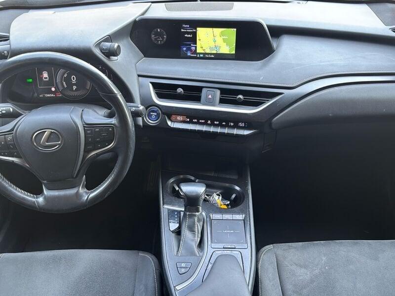 Lexus UX Hybrid Executive 2WD