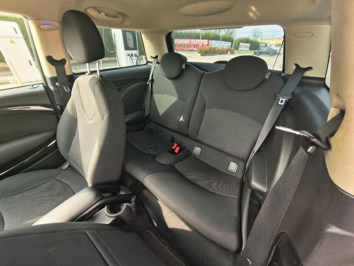 Mini Mini 3 Porte 1.6 Cooper D 112cv FL