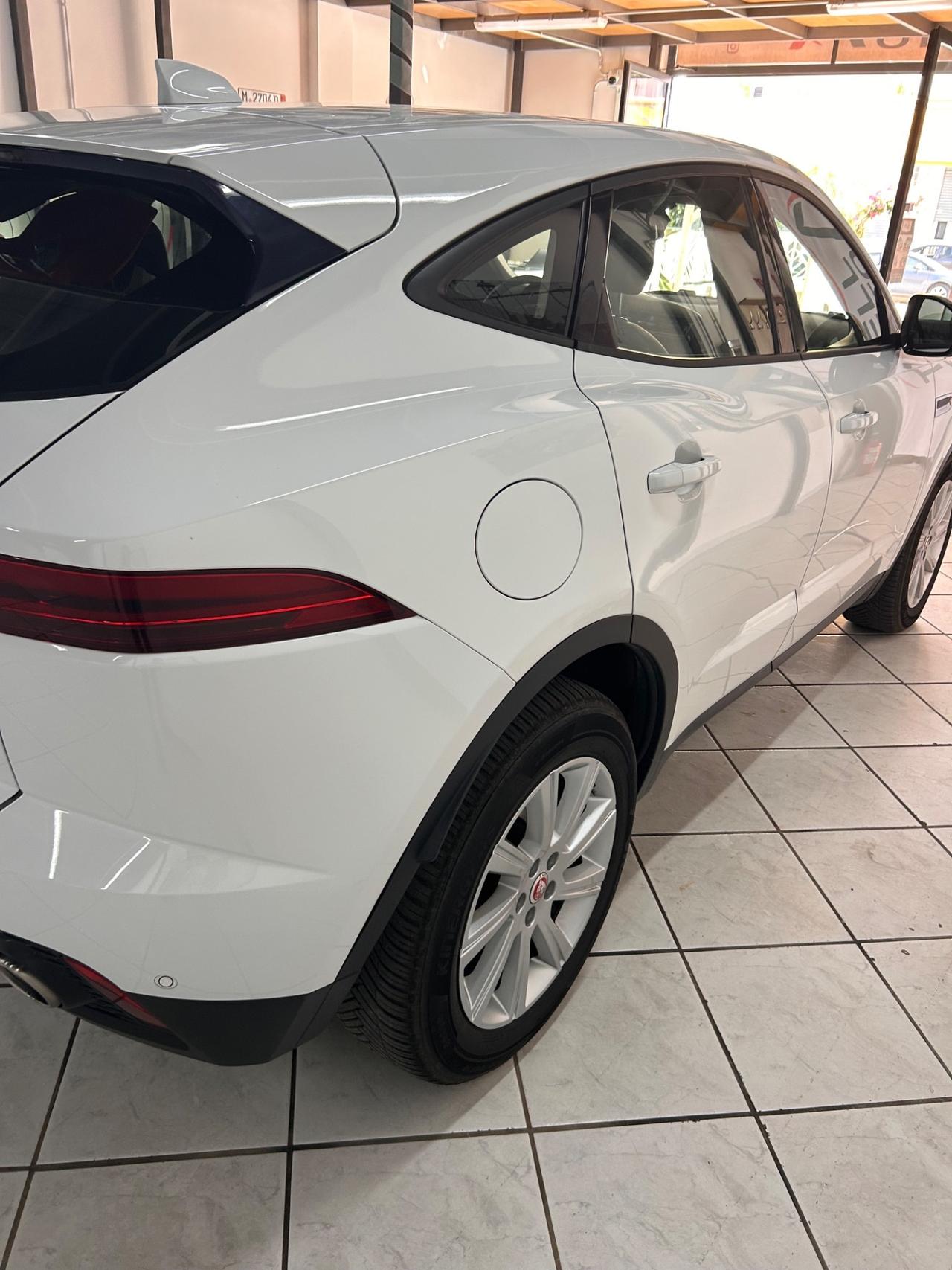 Jaguar E-Pace 2.0D 150 CV R-Dynamic