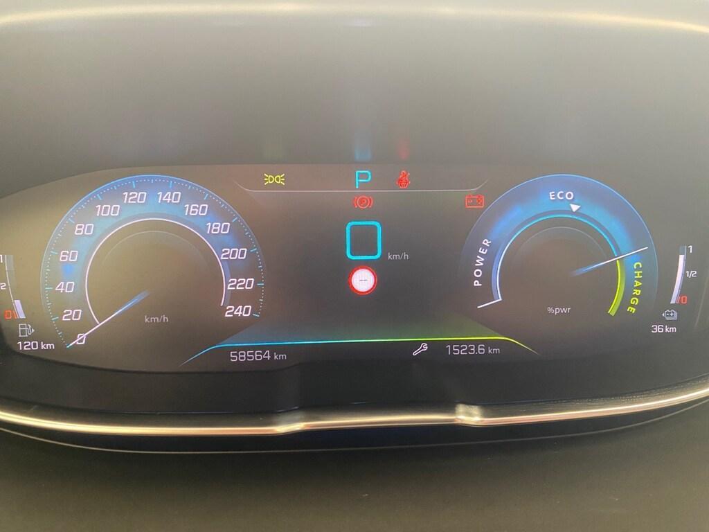 Peugeot 3008 1.6 HYbrid Allure Pack e-EAT8