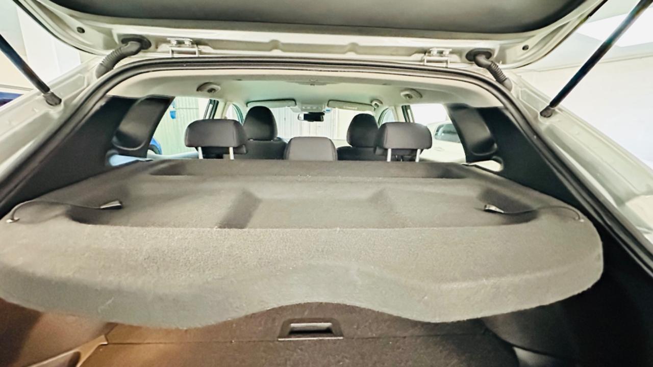 Nissan Qashqai 1.6 dCi 4x4 Tekna. Tagliandi certificati